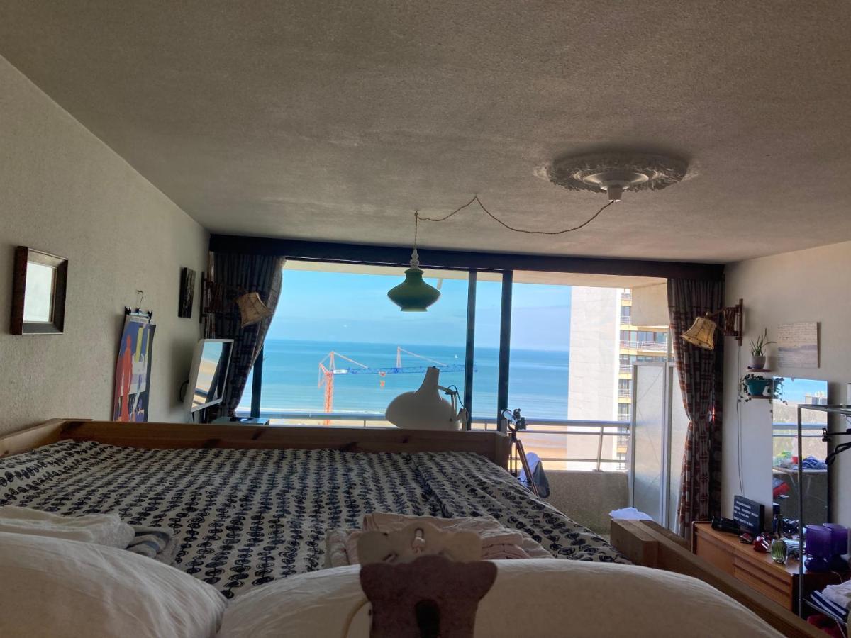 Tiny Apt W/ Balcony And Seaview, Even Out Of Your Bed ! Ostenda Zewnętrze zdjęcie